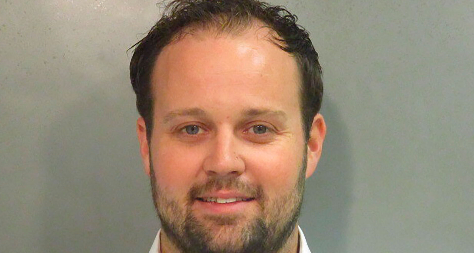 Josh Duggar’s prison accused of ‘inhumane conditions’ by ‘serving food with maggots’ and denying medical care in lawsuit