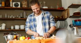 Make high-protein vegan flatbread using just two low-calorie ingredients