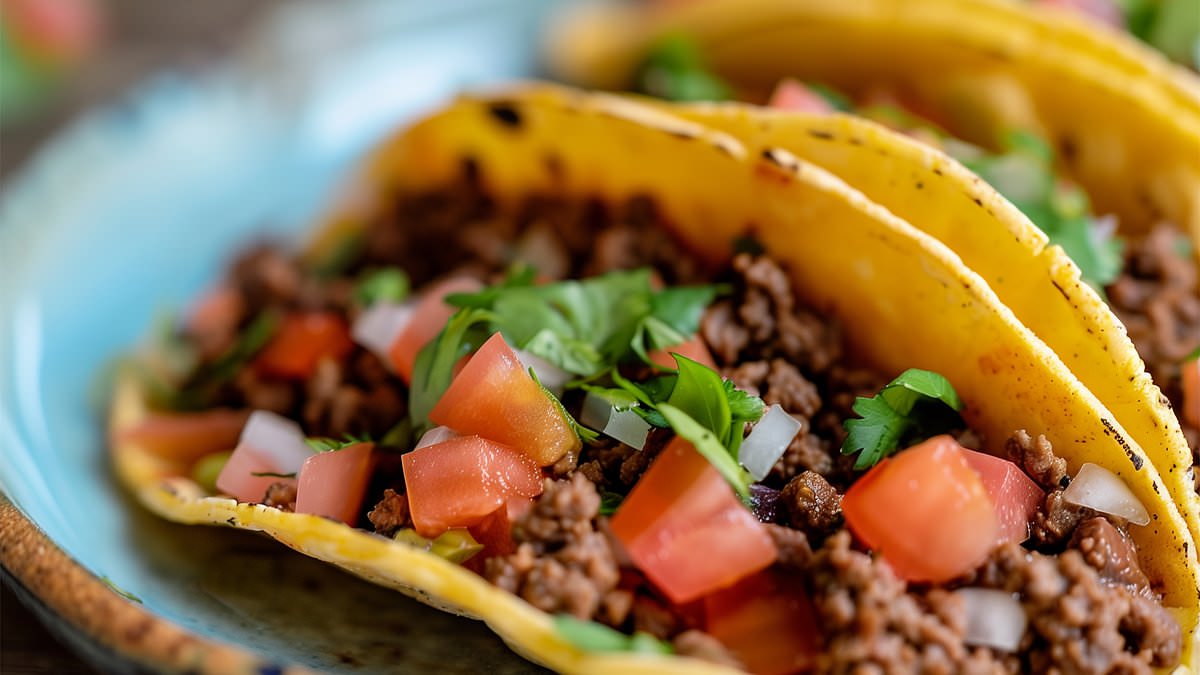 Urgent recall for 160,000 pounds of ground beef sold in restaurants across US after testing positive for E Coli