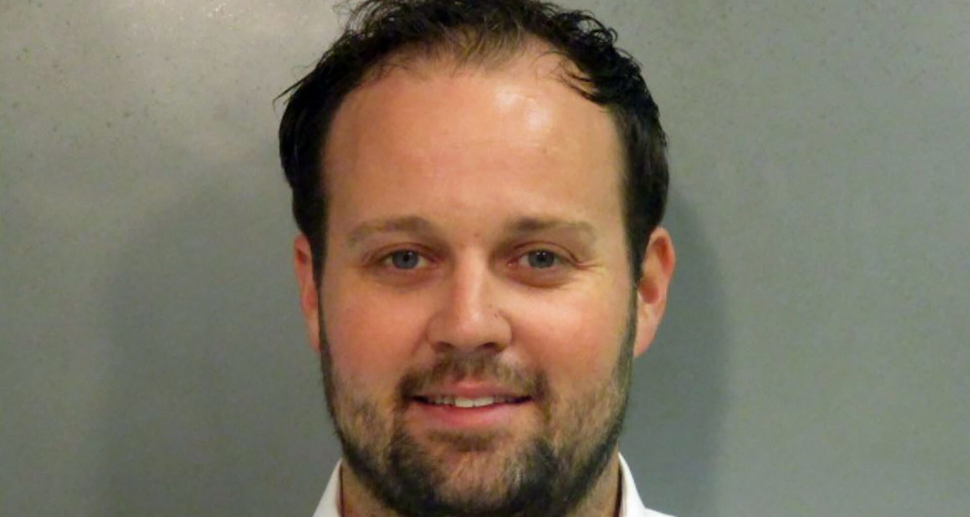 Josh Duggar to celebrate Christmas with peanut butter and jelly sandwich and ping pong tournament inside Texas prison