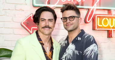 Tom Sandoval and Tom Schwartz’s bar Schwartz & Sandy’s slammed for turning away fans in ’embarrassing’ & ‘rude’ blunder