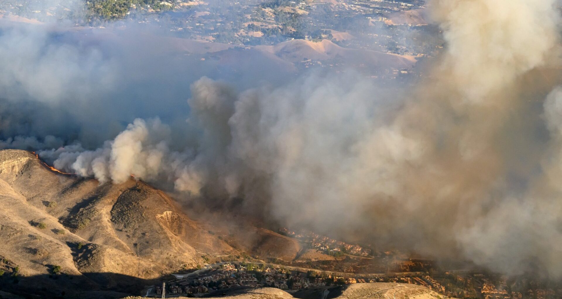 LA wildfire spreads towards Kardashian enclave as celebs including Bella Hadid & Paris Hilton count cost of devastation