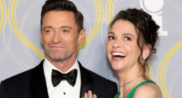 Weird Things About Hugh Jackman Relationship With Sutton Foster