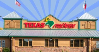 Texas Roadhouse restaurant exterior