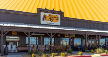 Cracker Barrel Just Dropped This New Spring Menu With a Surprising Oreo Twist