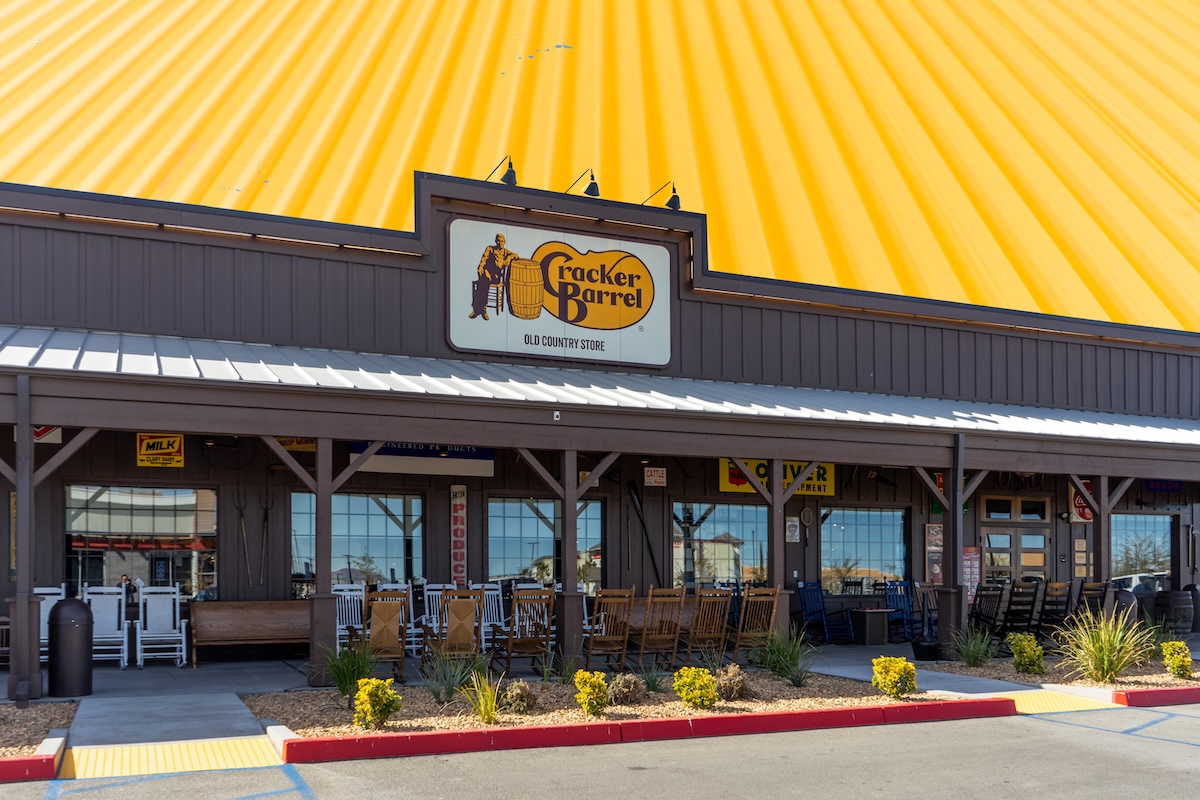 Cracker Barrel Just Dropped This New Spring Menu With a Surprising Oreo Twist