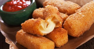 mozzarella sticks