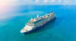 I'm an ex-USDA food expert - here's how to avoid stomach bugs when eating on vacation and cruises as virus surges