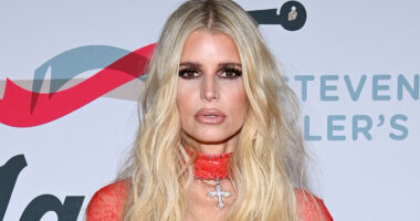 Jessica Simpson sends subtle warning in first comeback song in 16 years after split from husband Eric Johnson