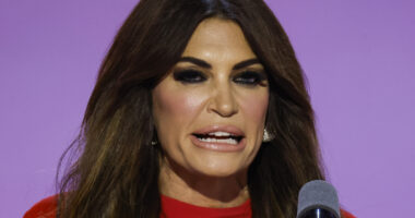 Kimberly Guilfoyle's Fake Tan Is Getting More Obvious Than Trump's