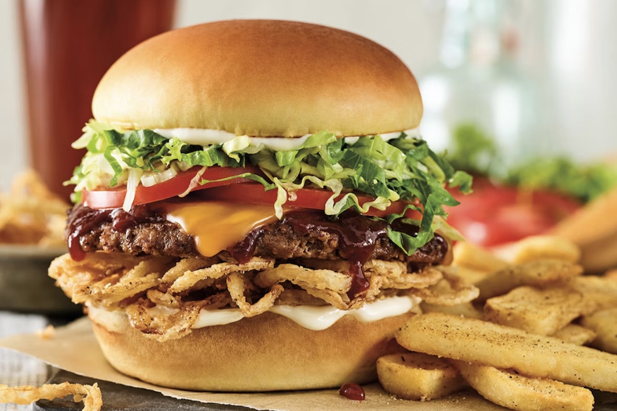 This Struggling Burger Chain is Making a Major Comeback as Sales Surge