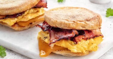 17 Best Breakfast Sandwiches at Chain Restaurants Right Now