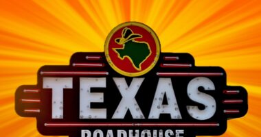 7 Best Texas Roadhouse Items Ranked by How Much Diners Love Them