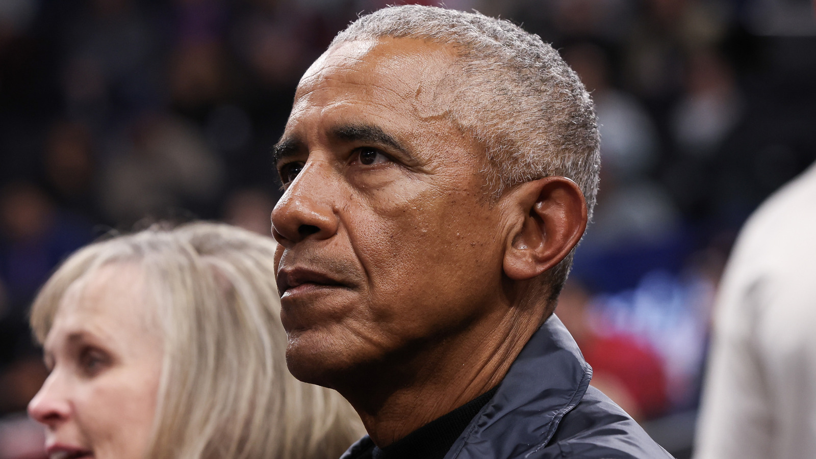 Barack Obama Adds Fuel To Divorce Rumors After Solo Outing With Sasha & Malia